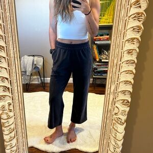 Lululemon Athletica Softstreme Cropped Pants